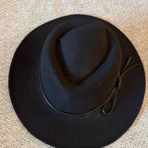 WOMENS BLACK FEDORA HAT
